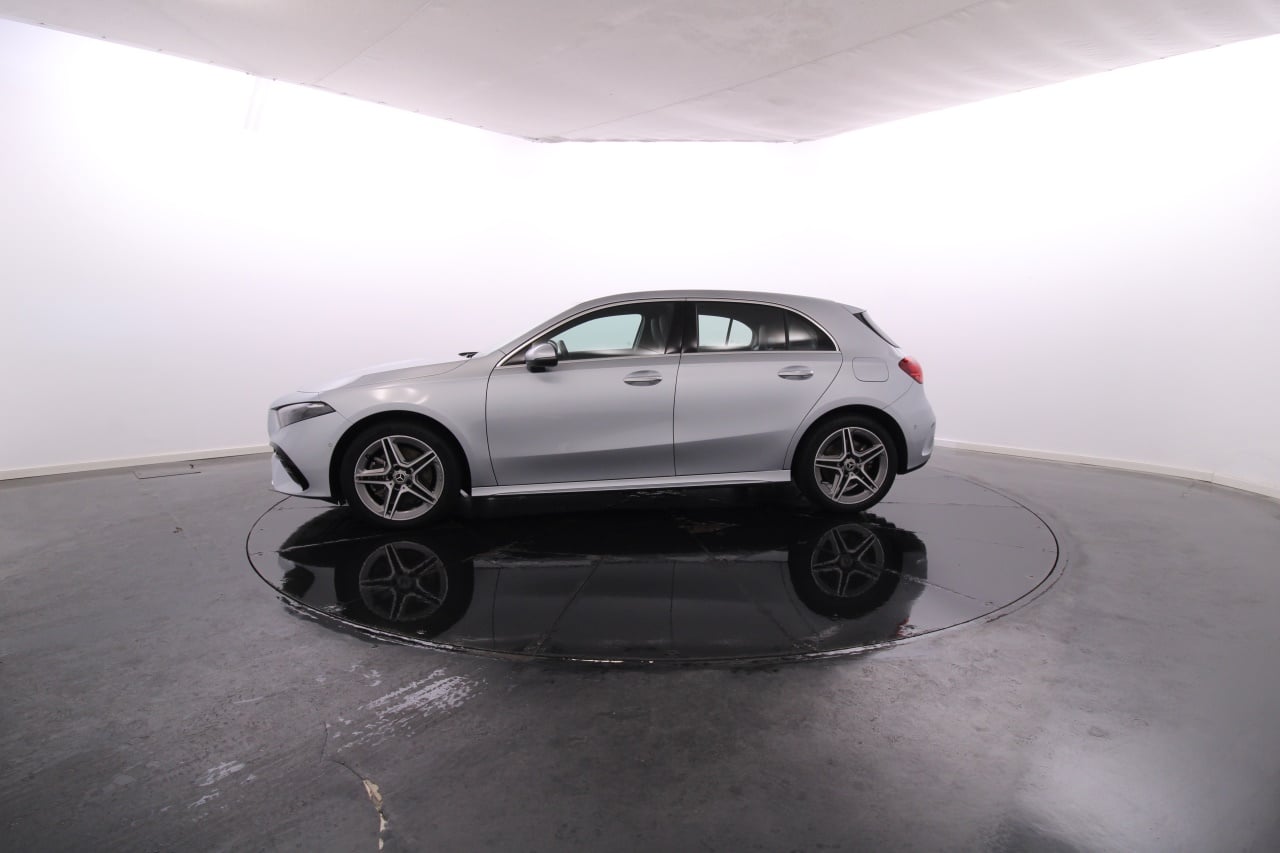 Mercedes-Benz Classe A - 250 Elétrico Gasolina 11 2024