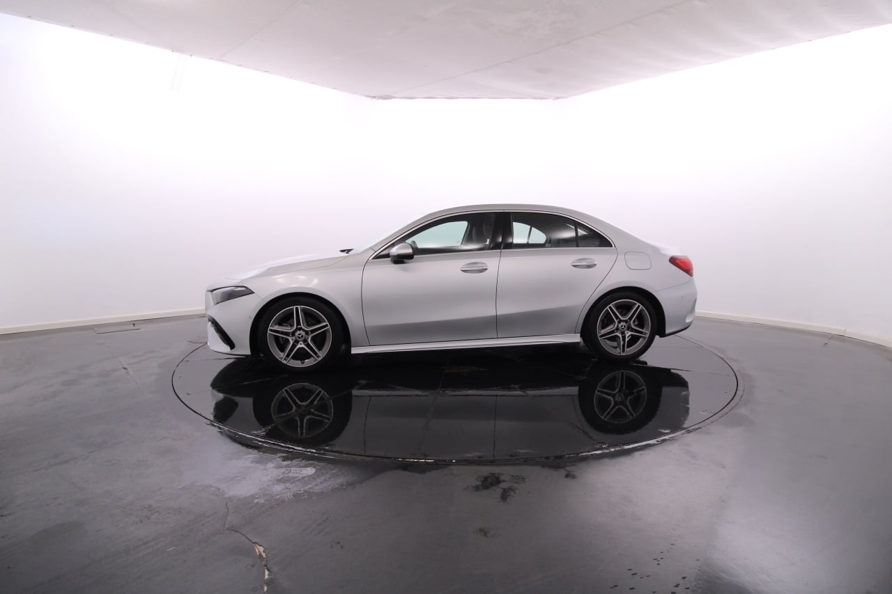 Mercedes-Benz Classe A - 200 Híbrido Gasolina 11 2023