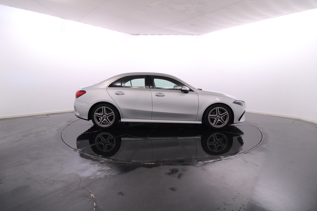 Mercedes-Benz Classe A - 200 Híbrido Gasolina 11 2023