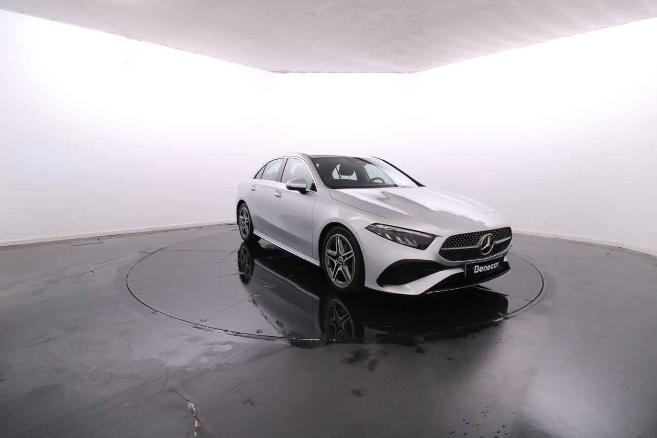 Mercedes-Benz Classe A - 200 Híbrido Gasolina 11 2023