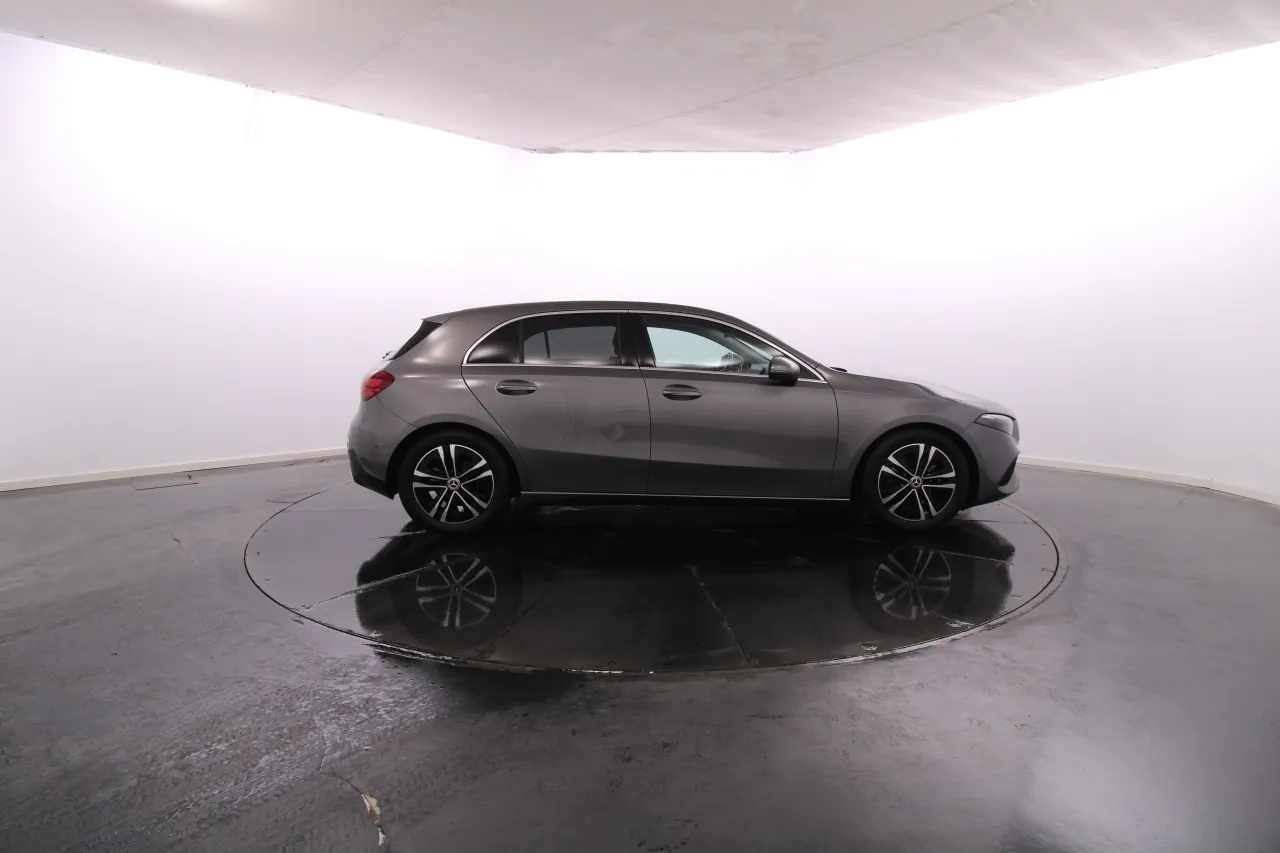 Mercedes-Benz Classe A - 200 Gasoline Hybrid 8 2024