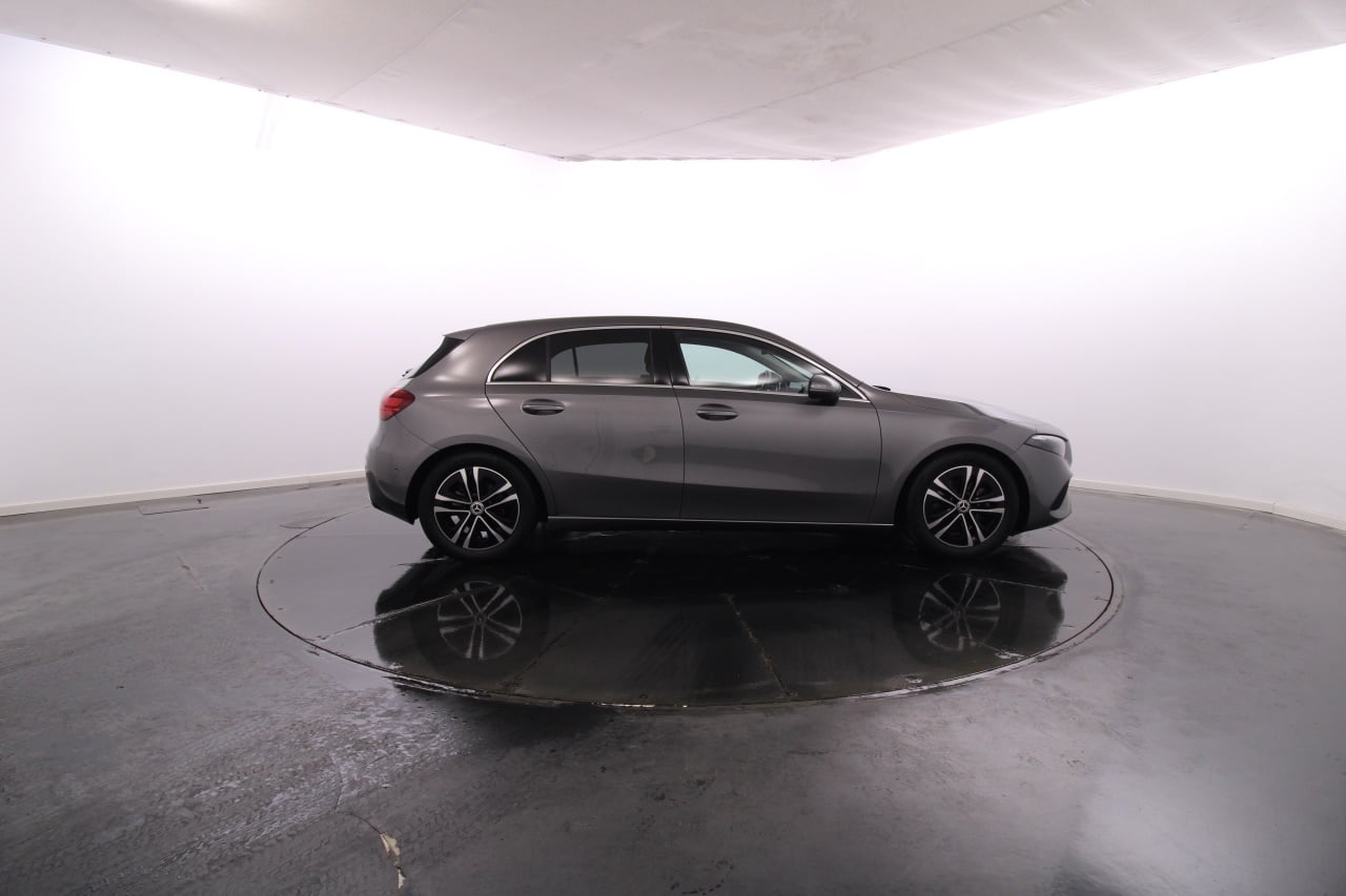 Mercedes-Benz Classe A - 200 Híbrido Gasolina 8 2024