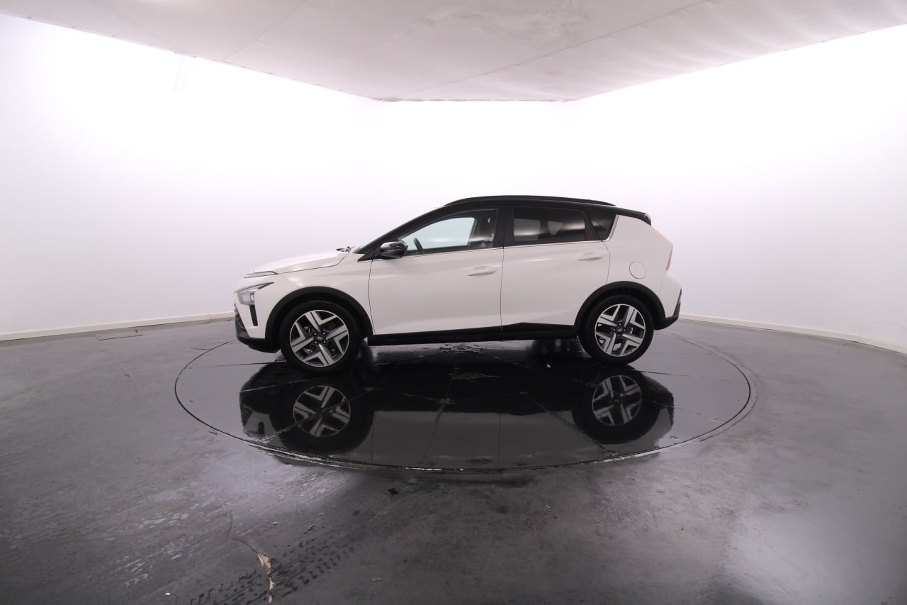 Hyundai Bayon Gasolina 4 2023