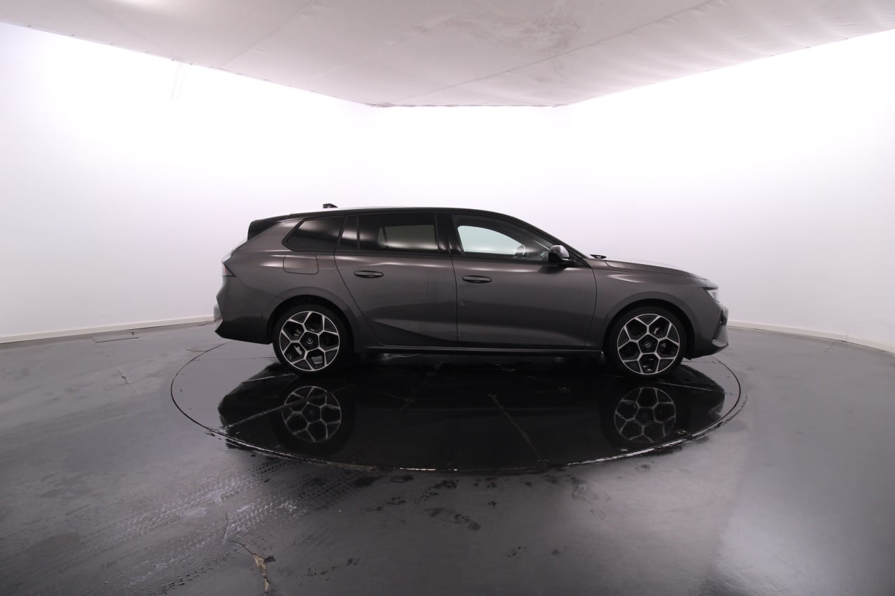 Opel Astra Sports Tourer Diesel 3 2025