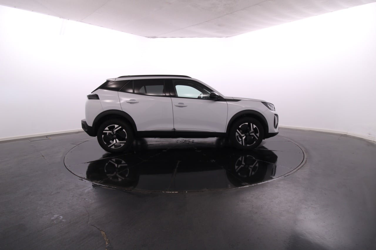 Peugeot 2008 Gasoline Hybrid 3 2025