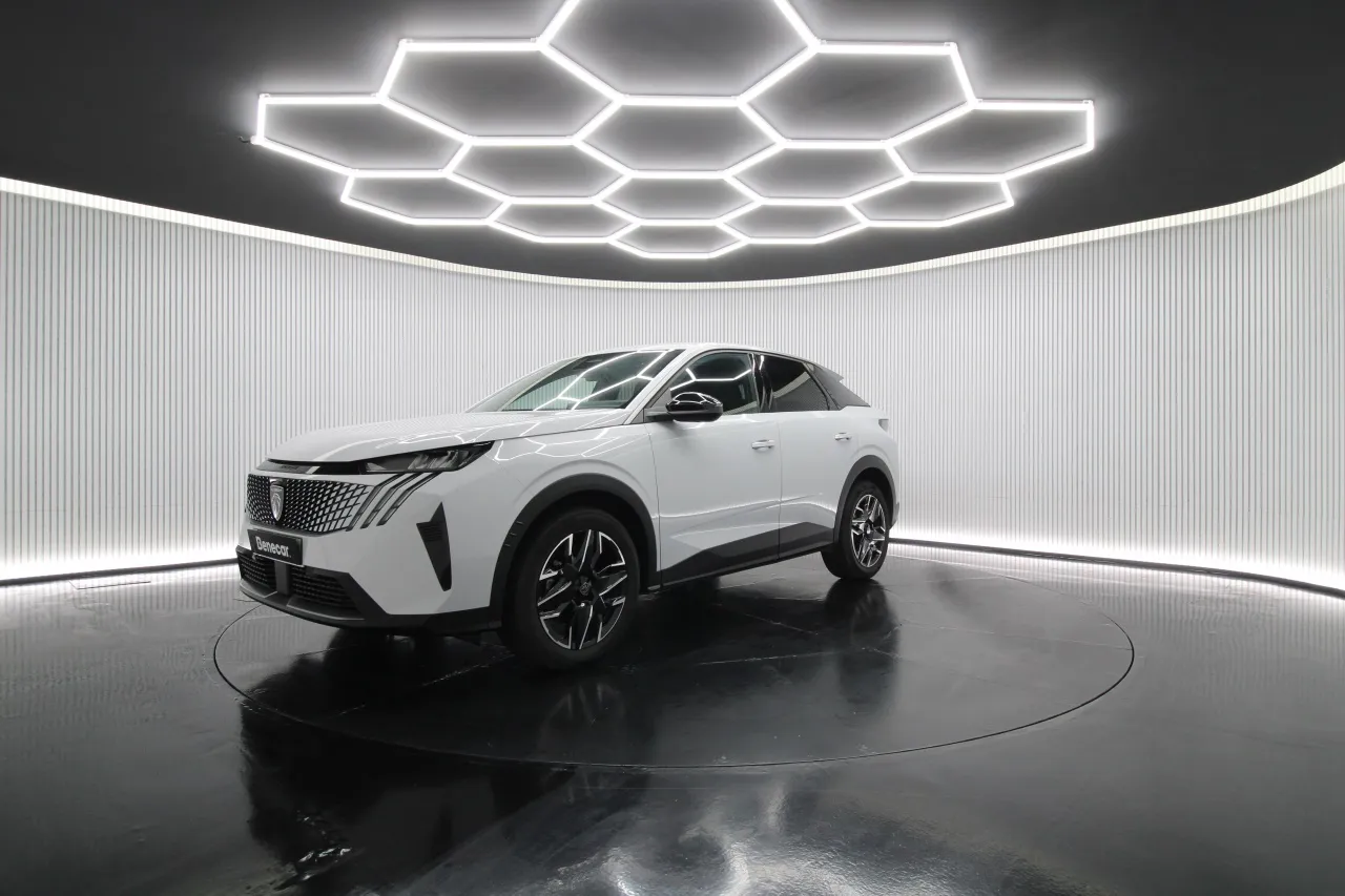 Peugeot 3008 Híbrido Gasolina 3 2025