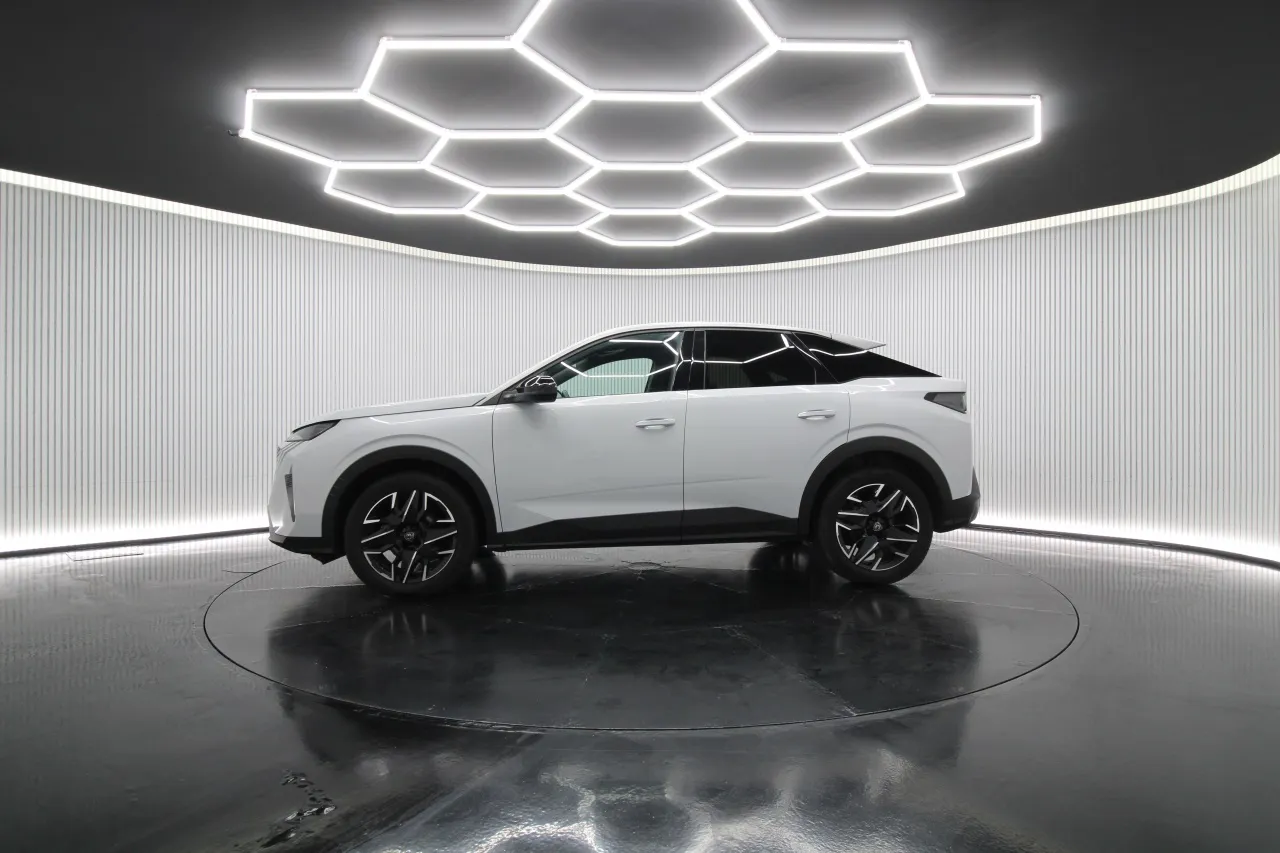 Peugeot 3008 Híbrido Gasolina 3 2025