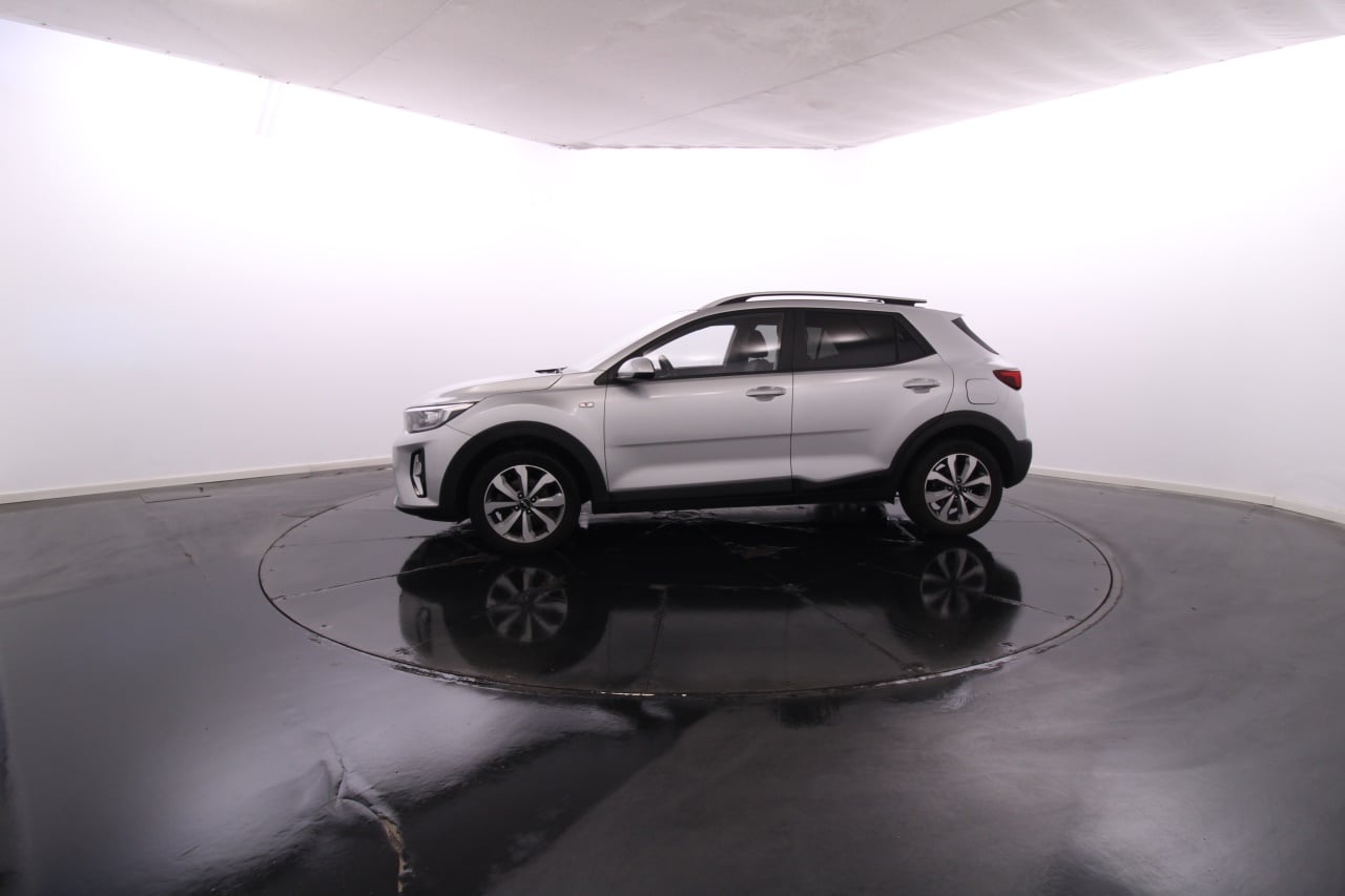 Kia Stonic Gasolina 6 2022