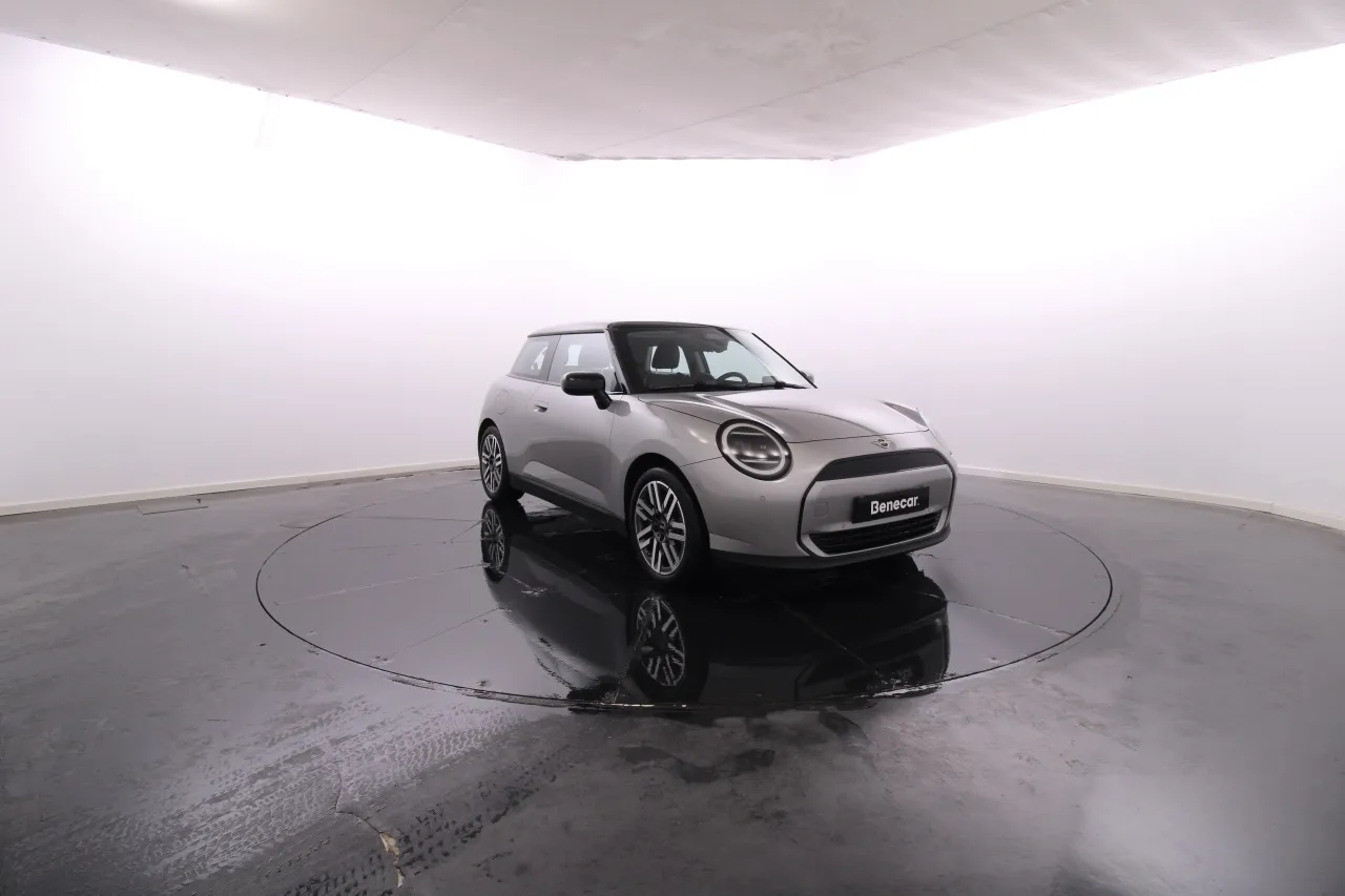 MINI Cooper Elétrico 7 2024