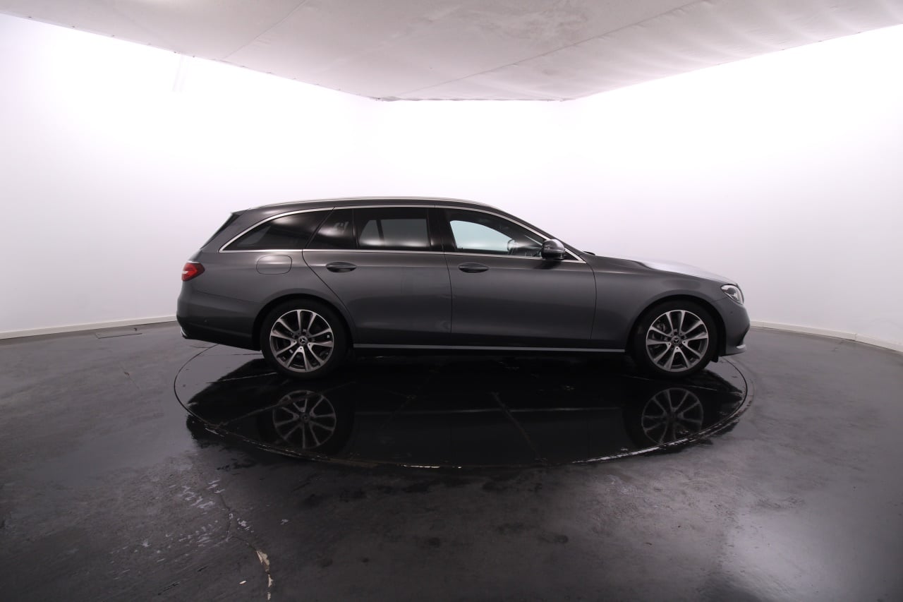 Mercedes-Benz Classe E - 220 Diesel 11 2022