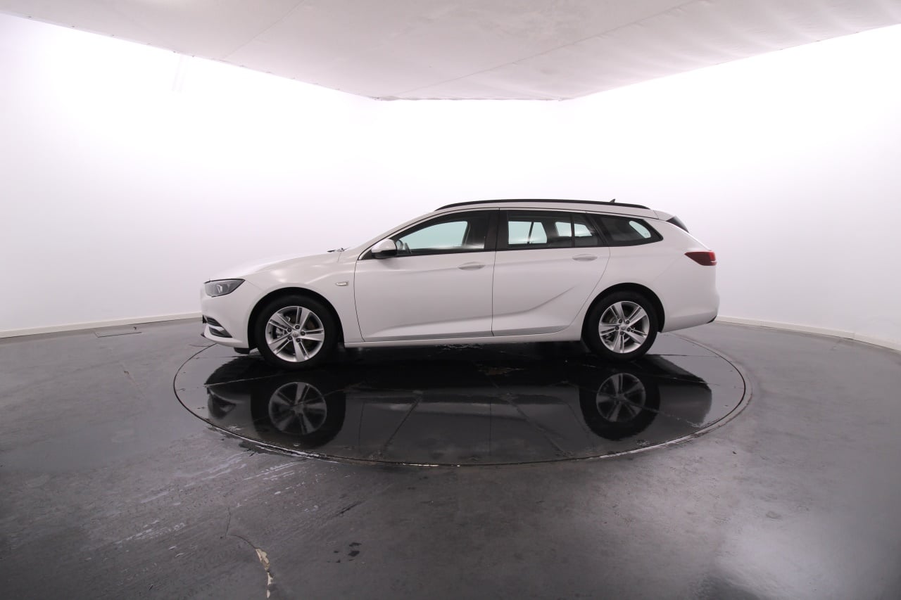Opel Insignia Sports Tourer Diesel 10 2019