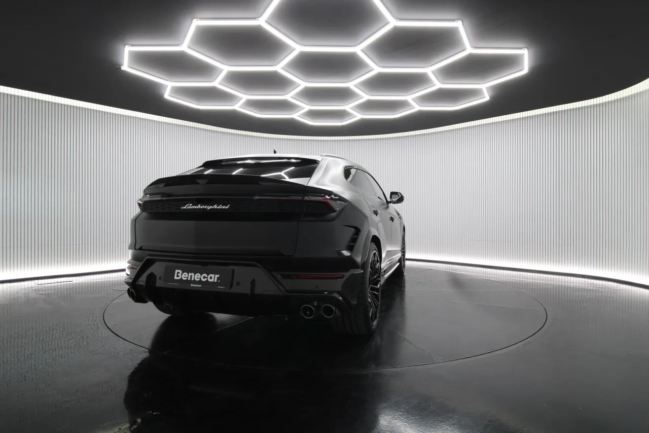 Lamborghini Urus Elétrico Gasolina 3 2026