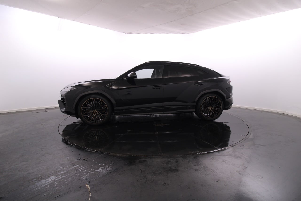 Lamborghini Urus Elétrico Gasolina 3 2026