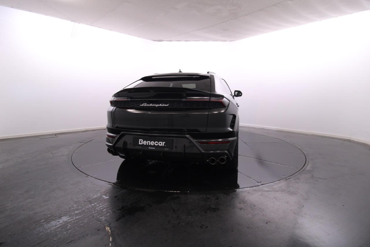 Lamborghini Urus Elétrico Gasolina 3 2026