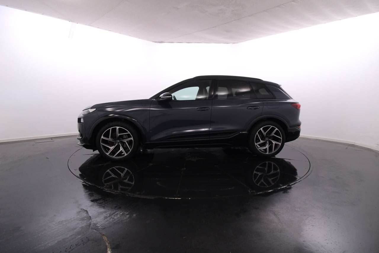 Audi Q6 e-tron Elétrico 10 2024