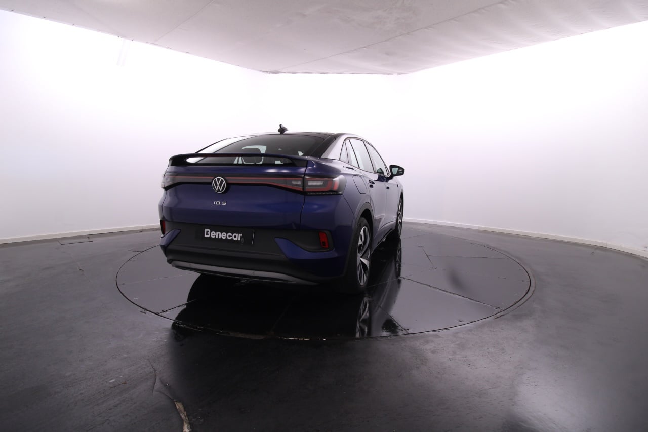 Volkswagen ID 5 Electric 6 2024