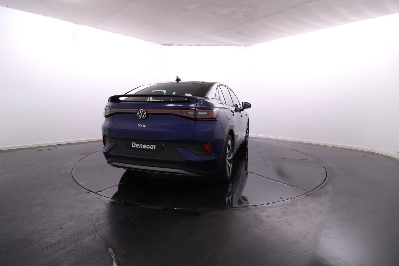 Volkswagen ID 5 Electric 6 2024