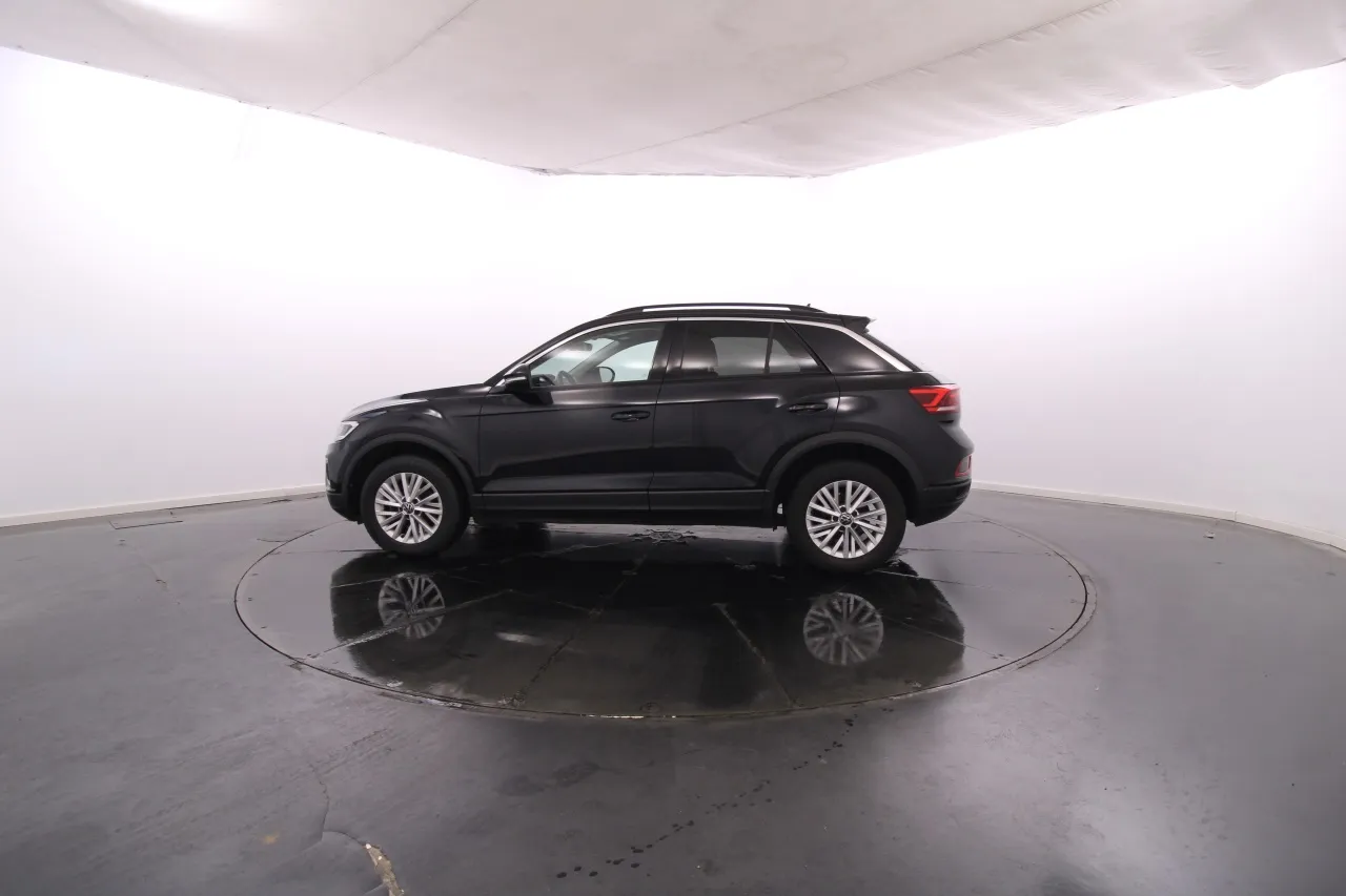Volkswagen T-Roc Gasoline 5 2024