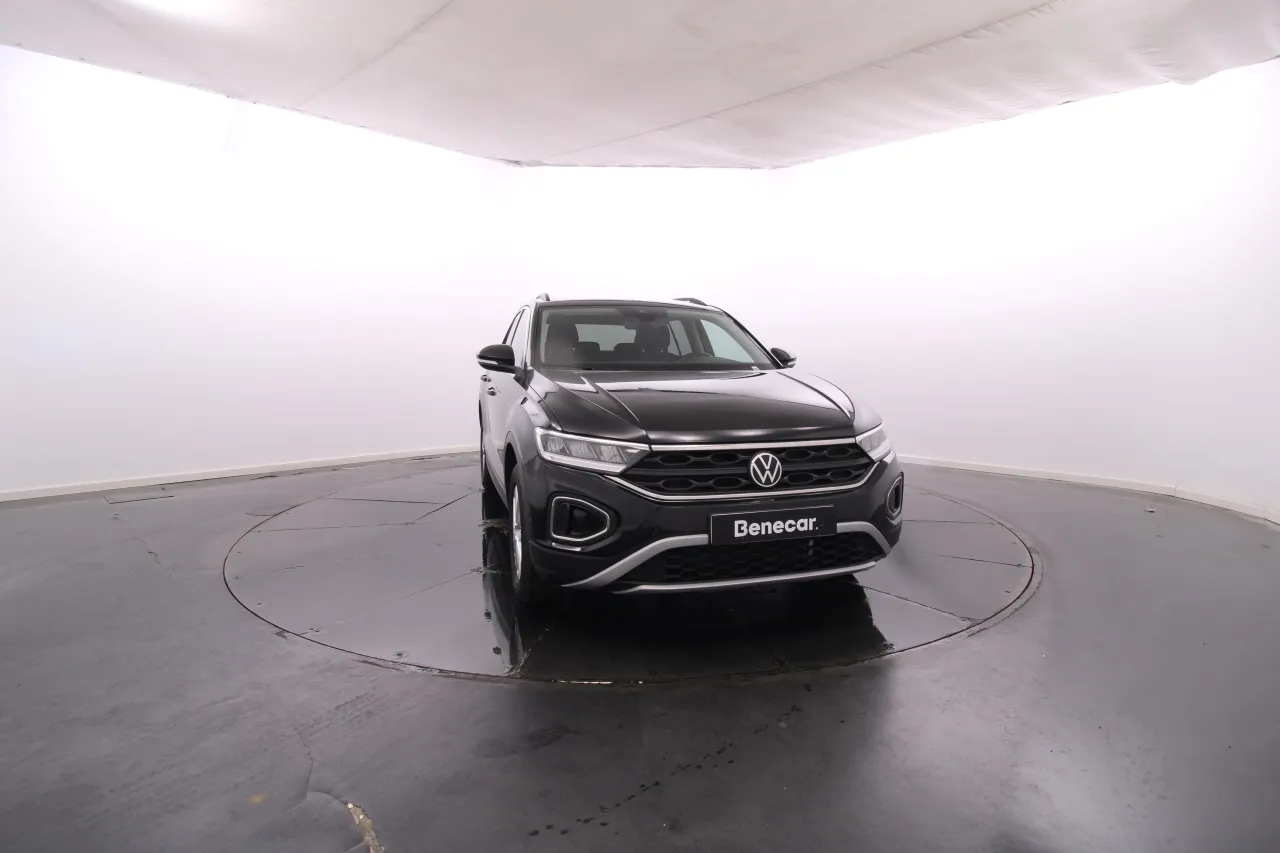 Volkswagen T-Roc Gasoline 5 2024