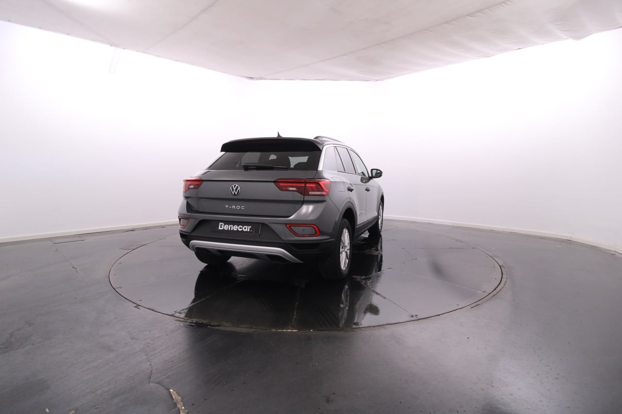 Volkswagen T-Roc Gasolina 5 2024
