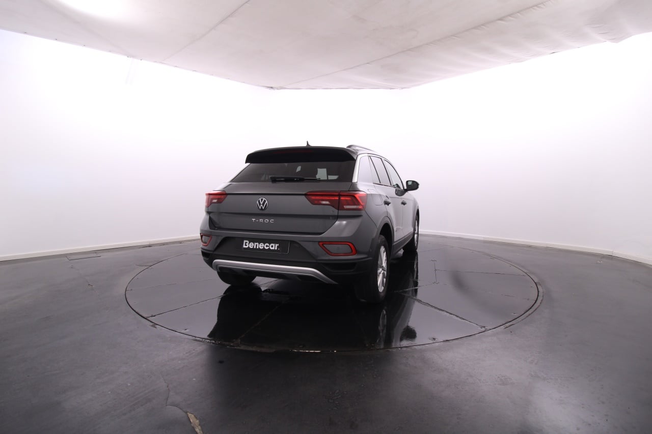 Volkswagen T-Roc Gasolina 5 2024