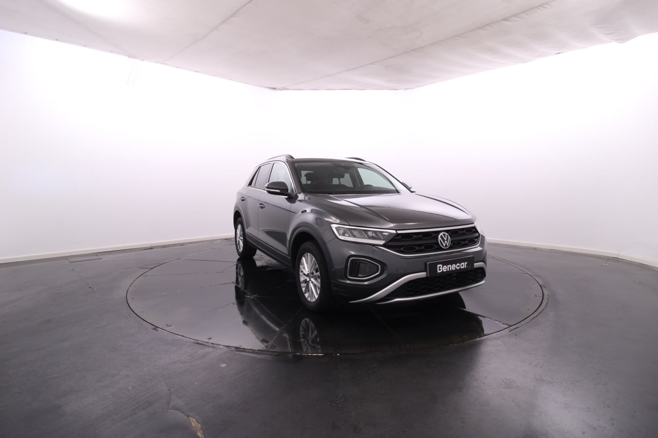 Volkswagen T-Roc Gasolina 5 2024