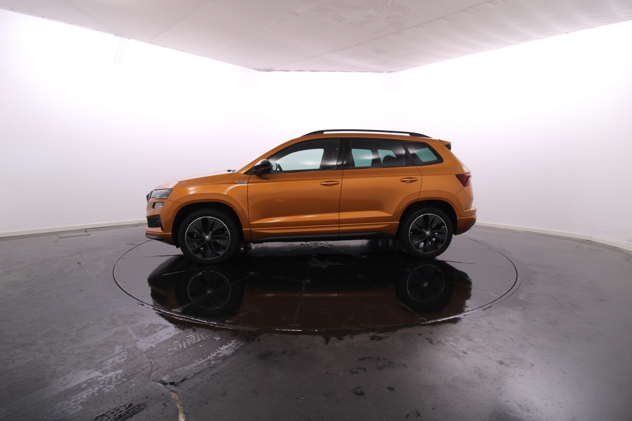 Skoda Karoq Gasolina 10 2023