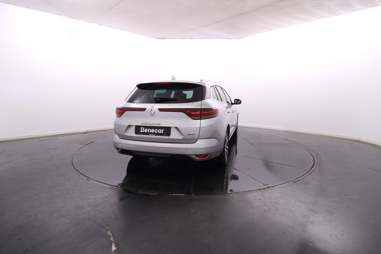 Renault Megane Sport Tourer Electric Gasoline 12 2022