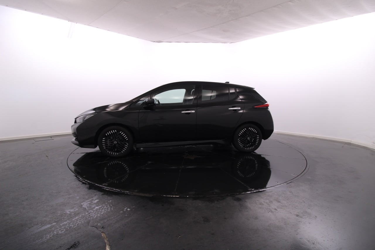 Nissan Leaf Elétrico 7 2024