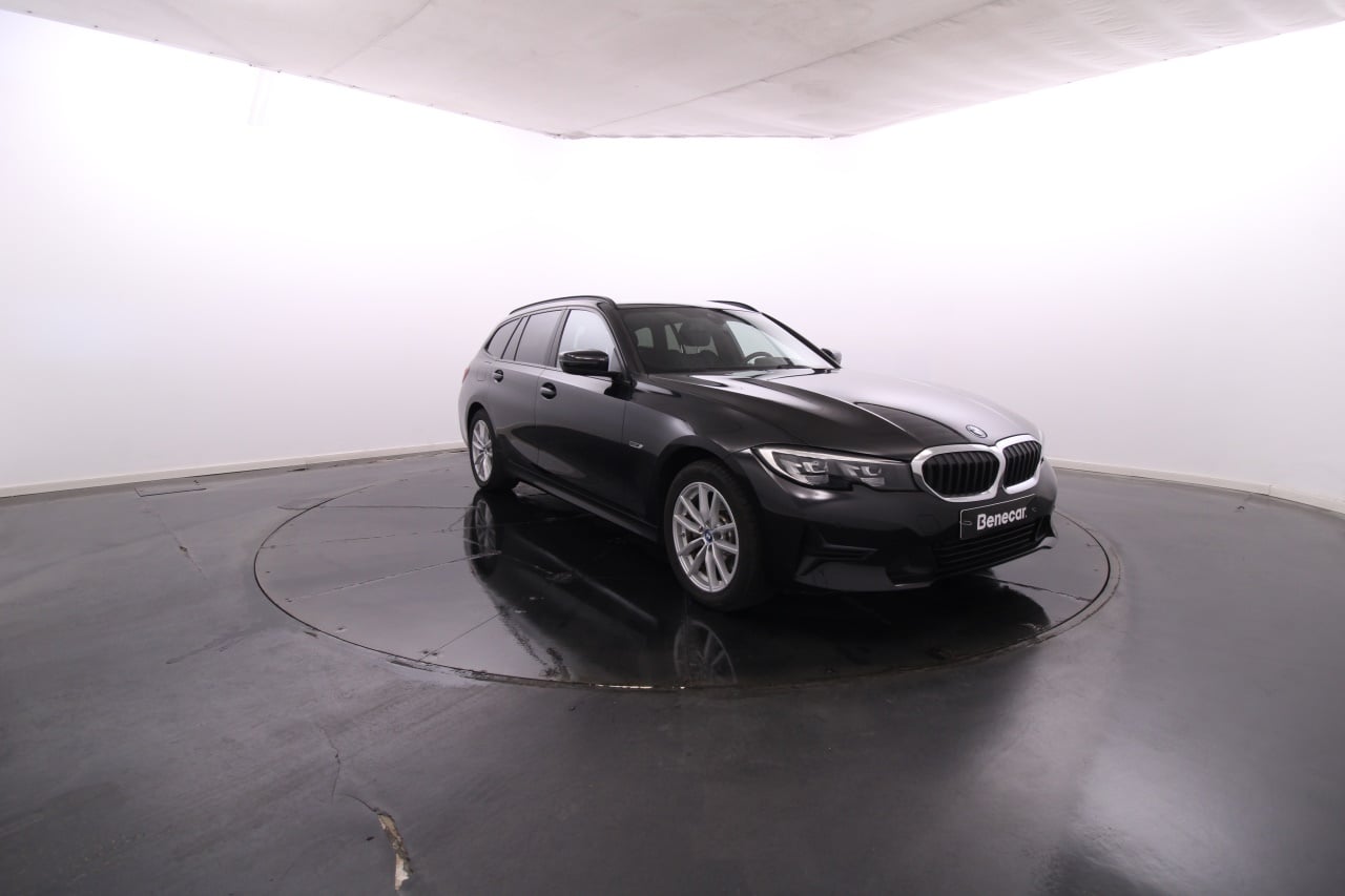 BMW Serie 3 - 320e Elétrico Gasolina 1 2022