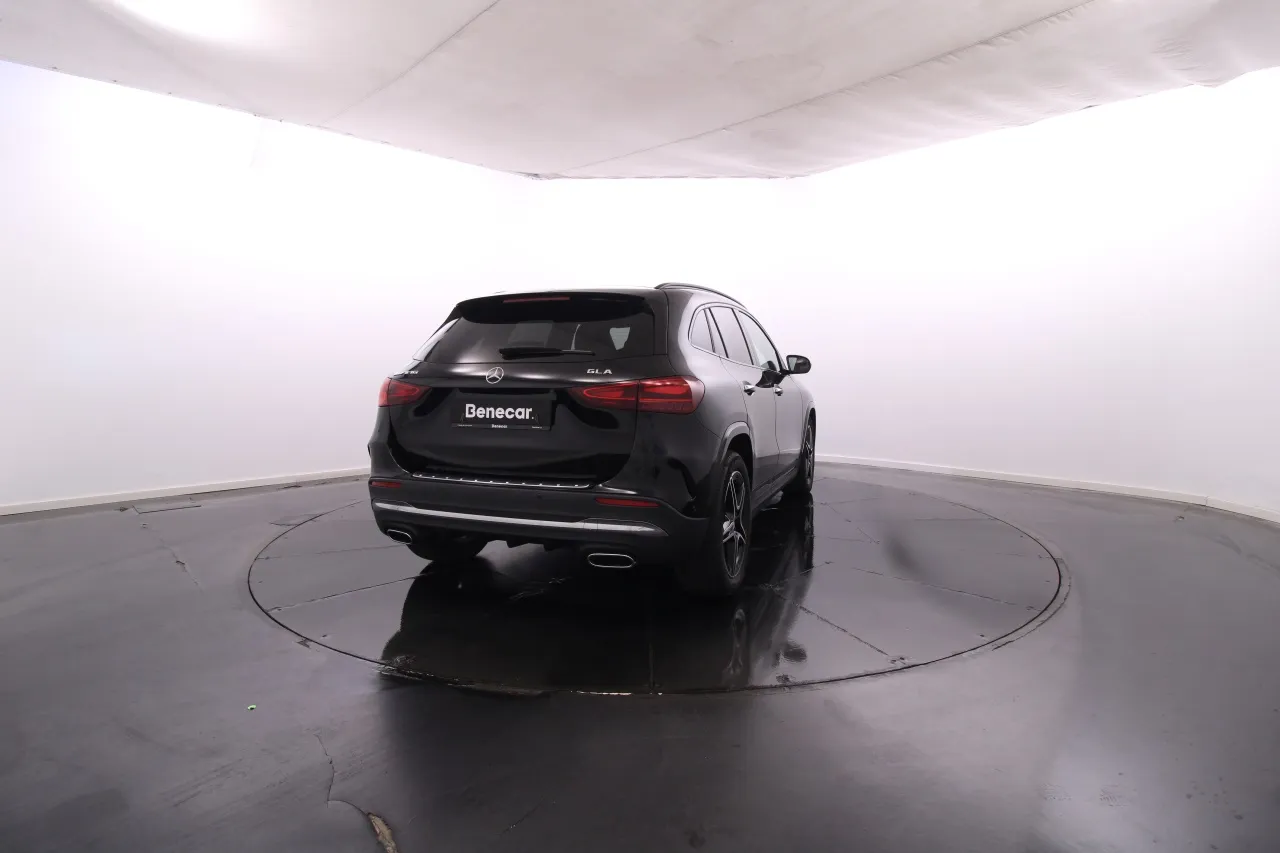 Mercedes-Benz Classe GLA - 180 Diesel 9 2023