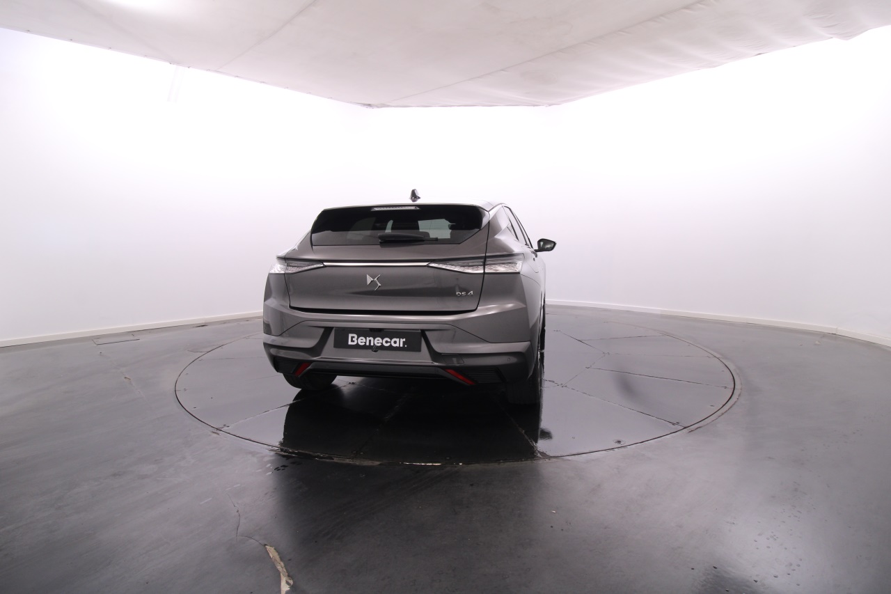 DS DS4 Gasoline Hybrid 2 2025