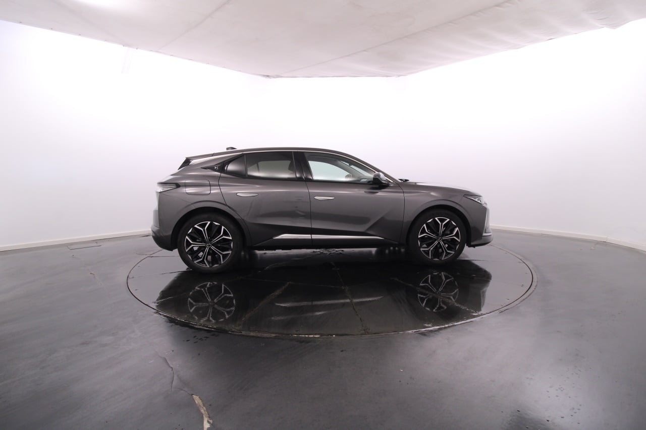 DS DS4 Gasoline Hybrid 2 2025