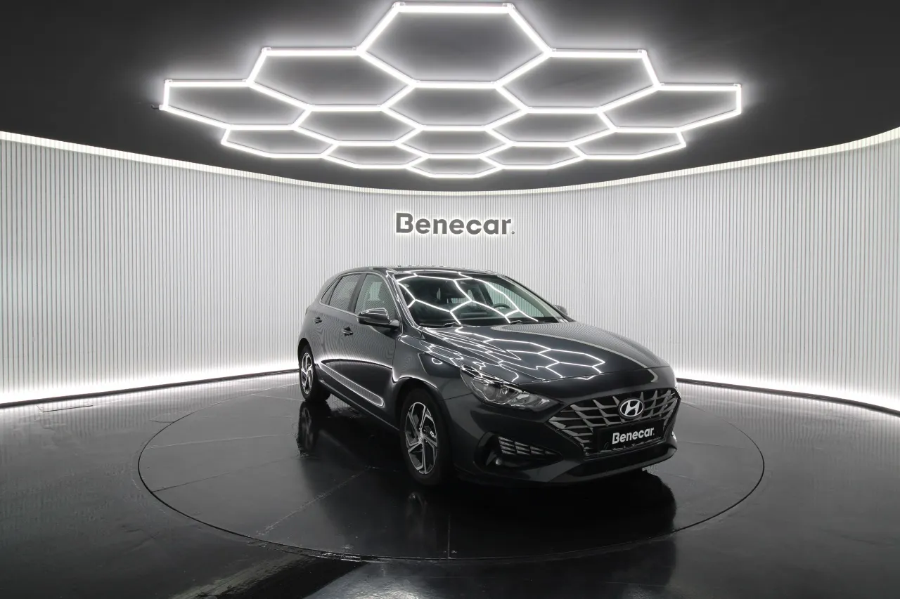 Hyundai i30 Gasoline 3 2024