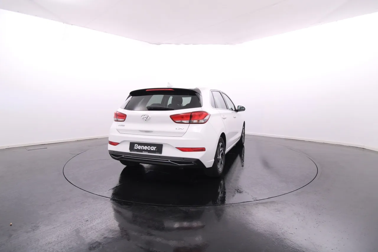Hyundai i30 Gasoline 5 2024