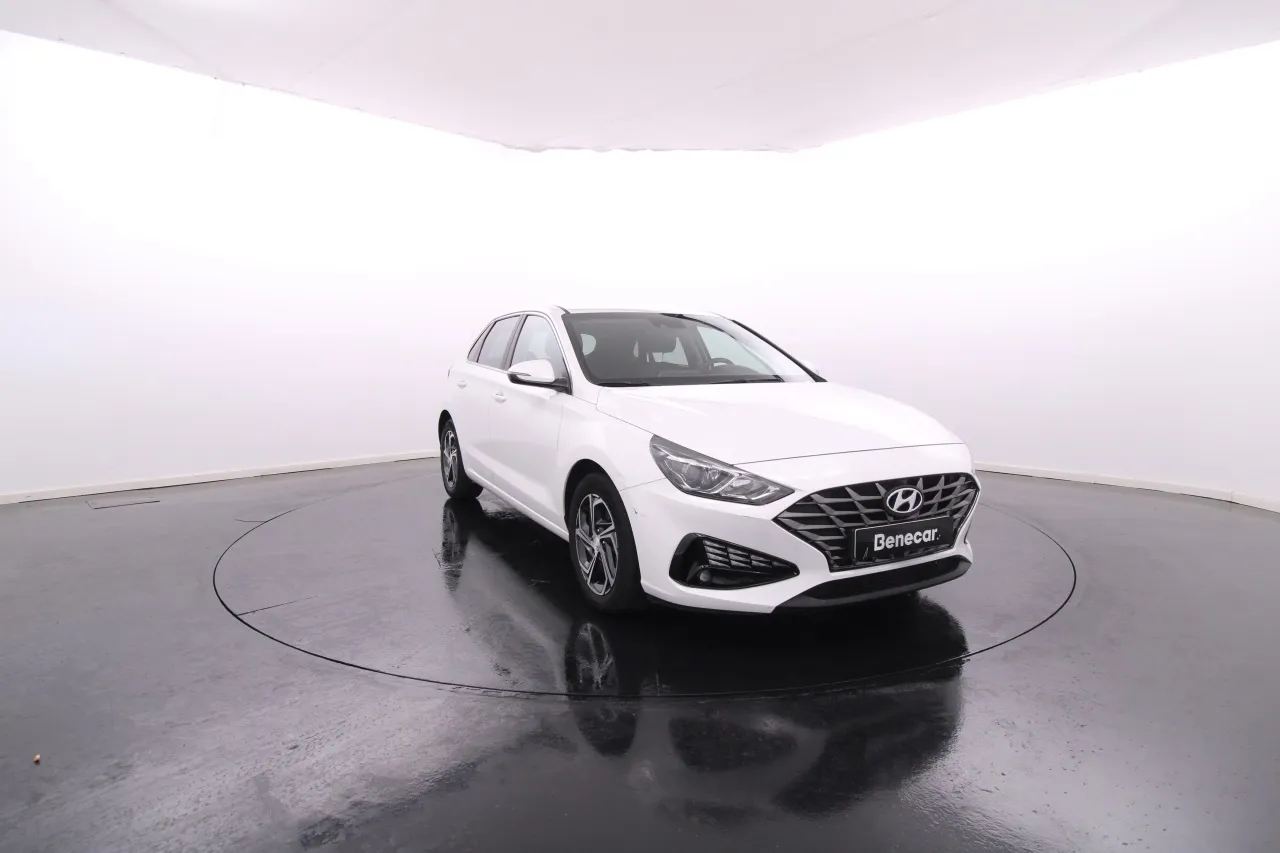 Hyundai i30 Gasoline 5 2024