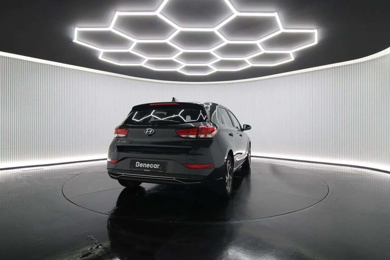 Hyundai i30 Gasolina 5 2024