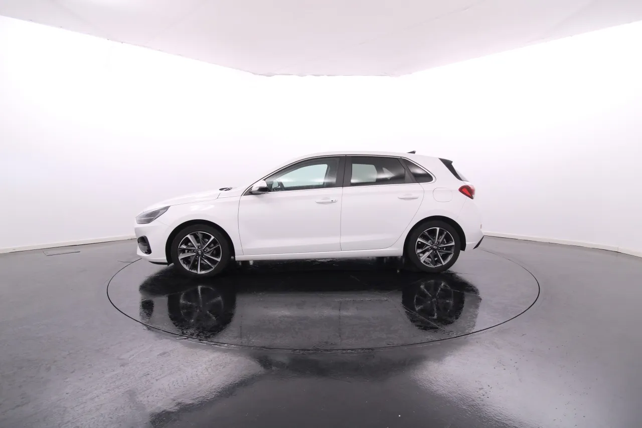 Hyundai i30 Gasolina 11 2024