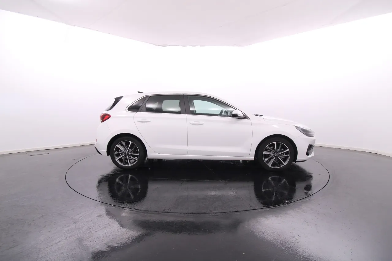Hyundai i30 Gasolina 11 2024
