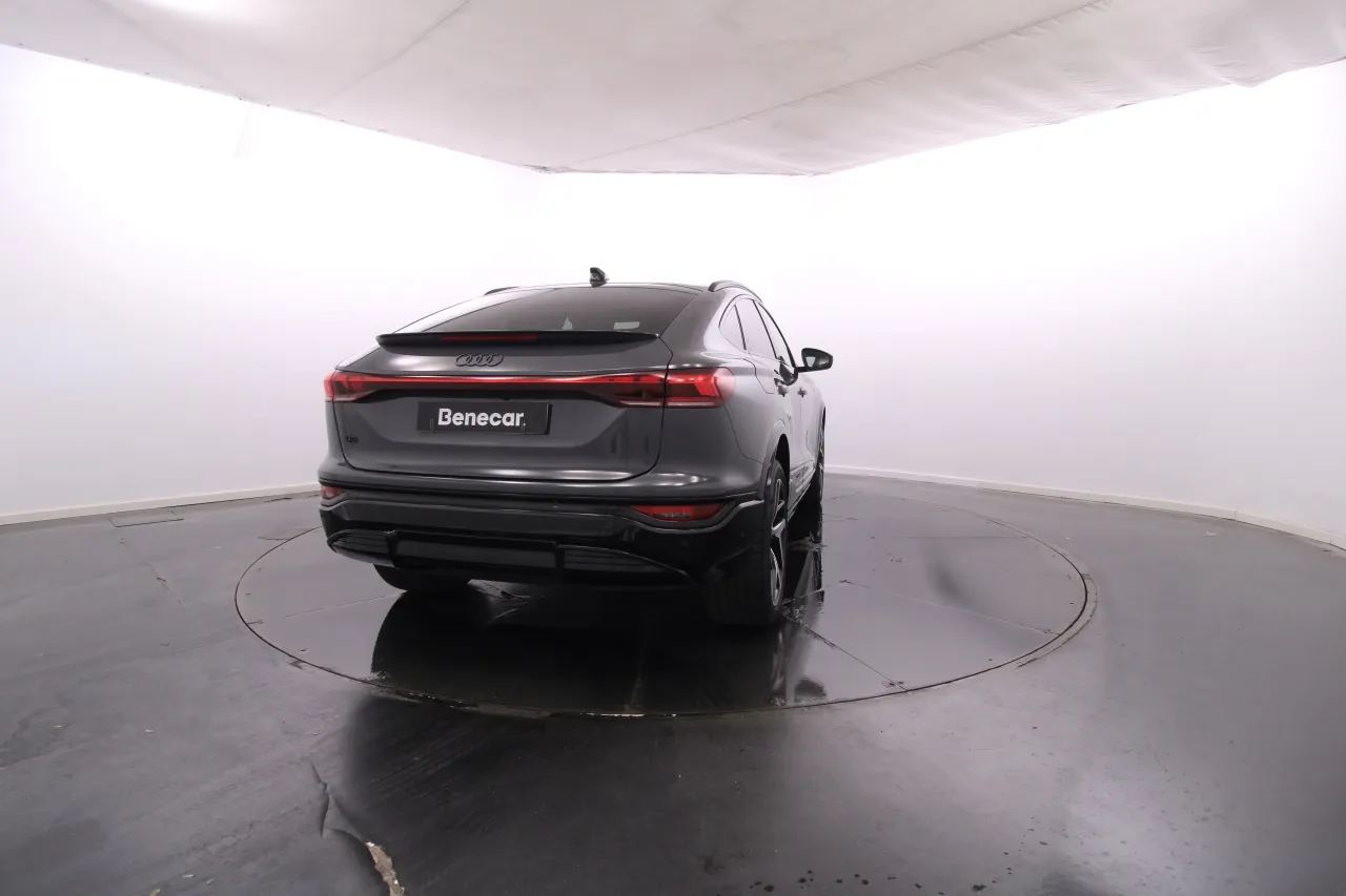 Audi Q6 Sportback e-tron Electric 6 2025