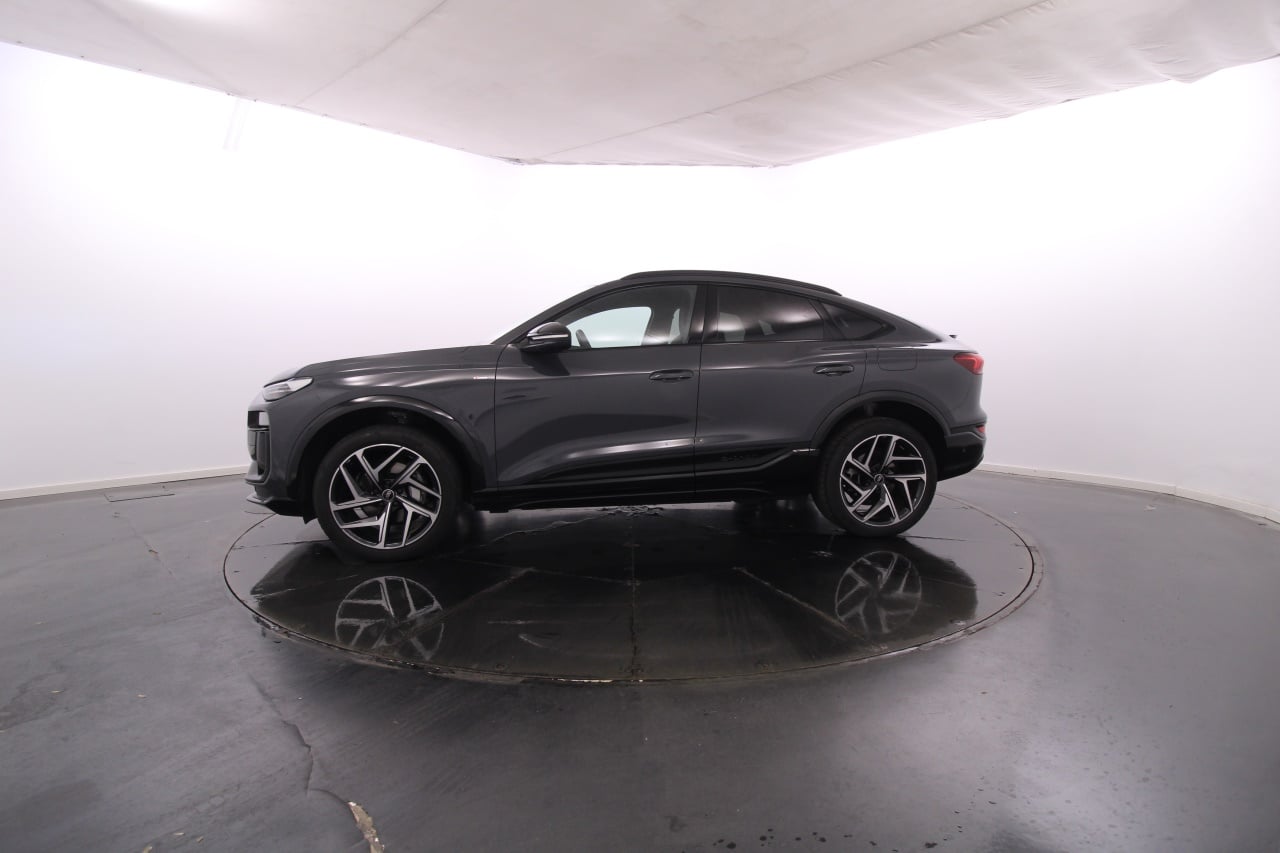 Audi Q6 Sportback e-tron Elétrico 6 2025