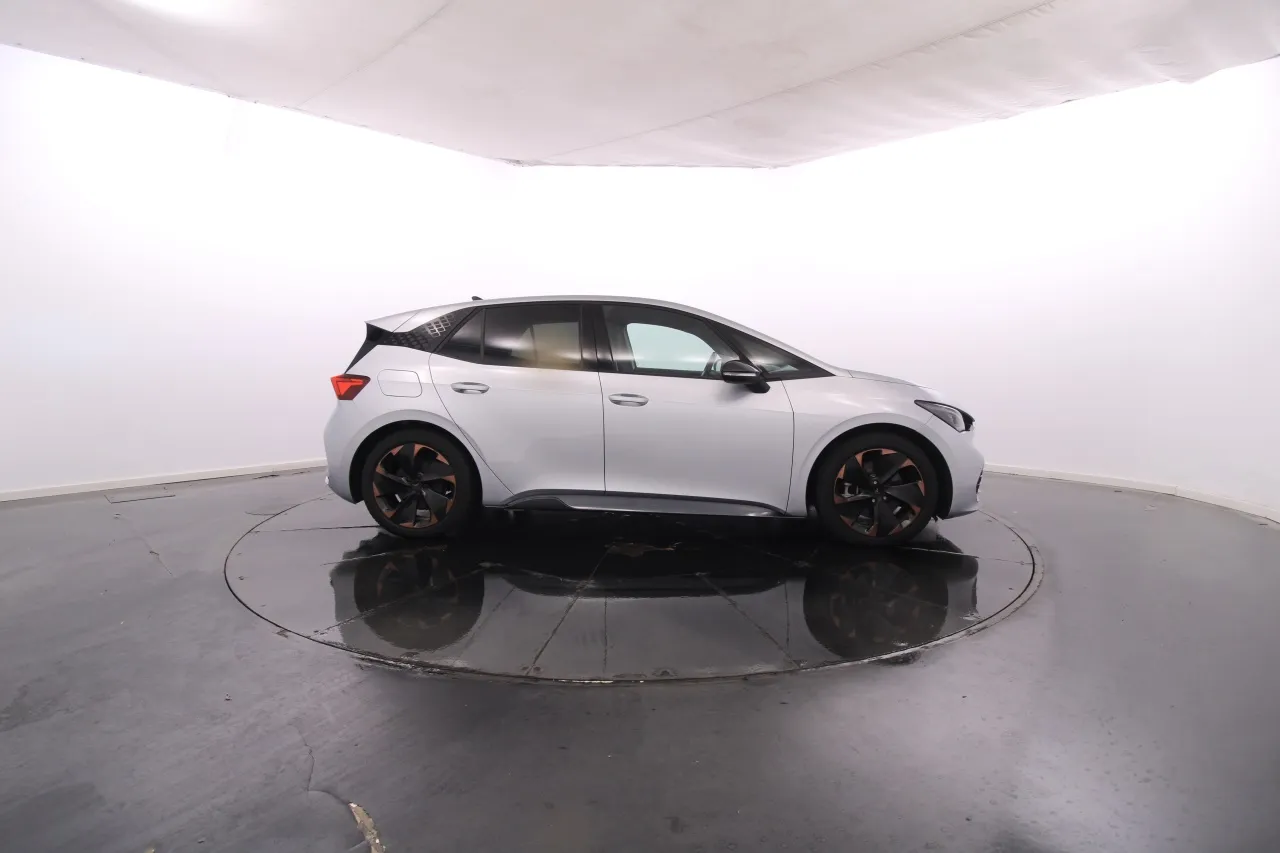 Cupra Born Elétrico 6 2024
