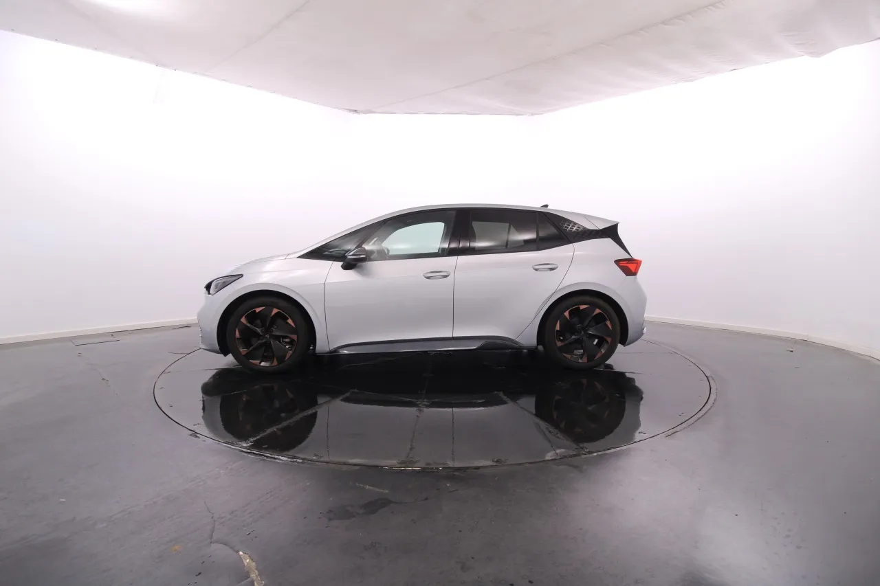 Cupra Born Elétrico 6 2024