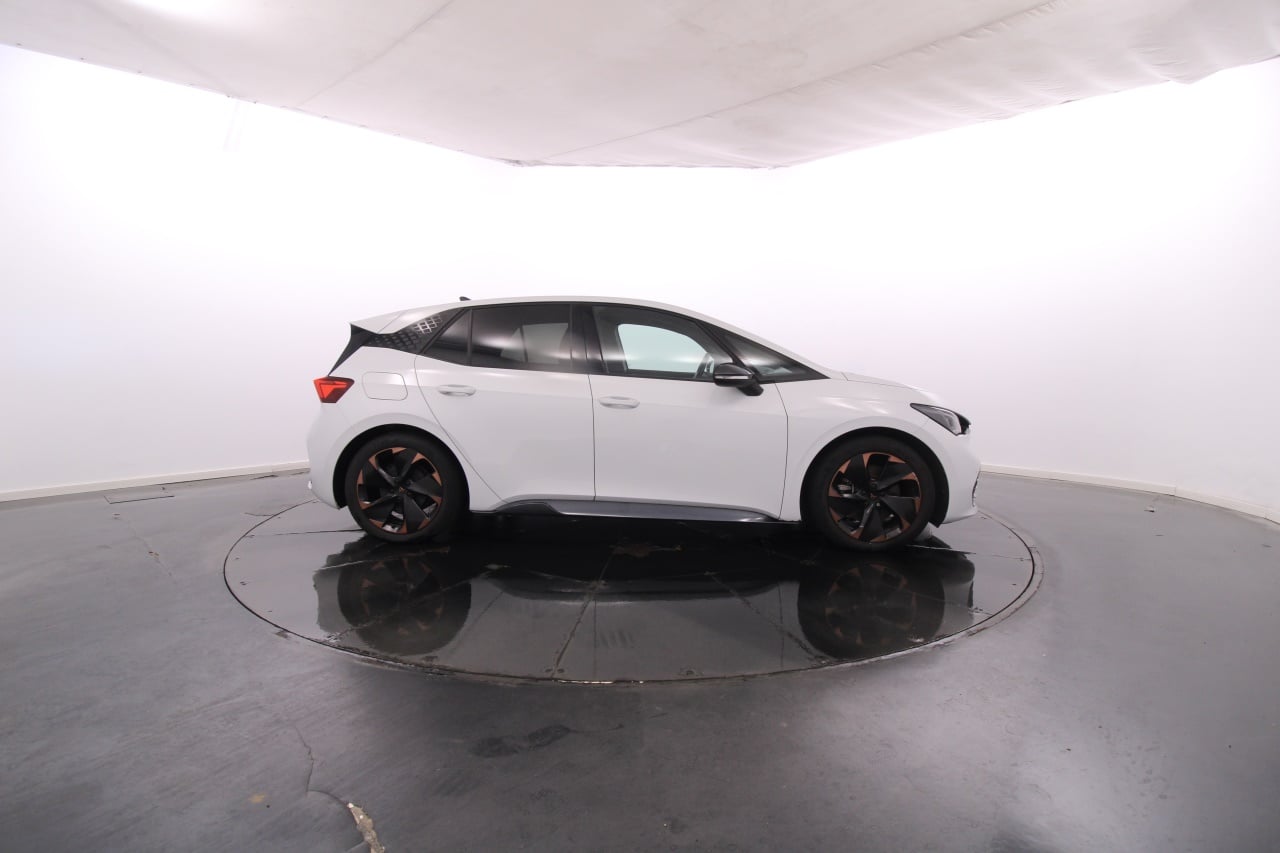 Cupra Born Elétrico 6 2024