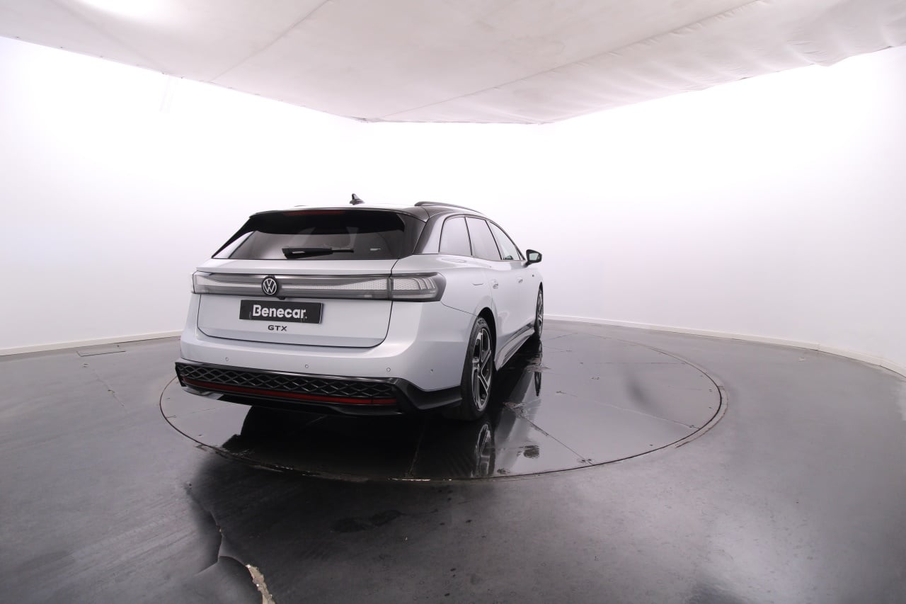 Volkswagen ID 7 Elétrico 12 2024