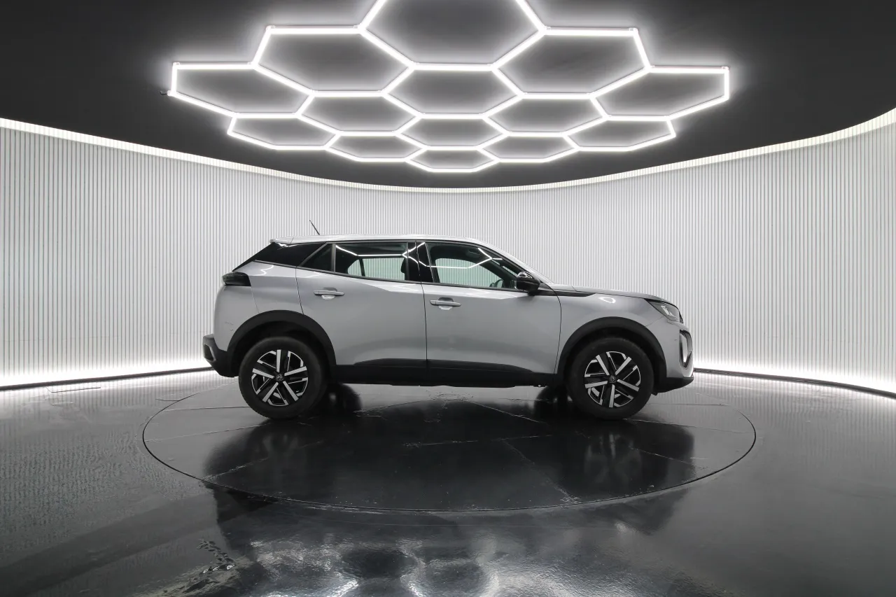 Peugeot 2008 Gasolina 2 2024