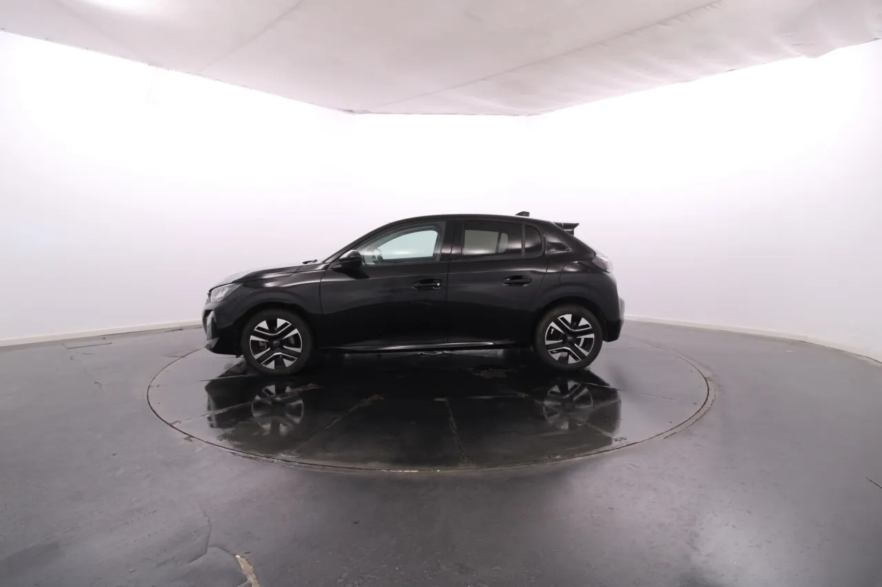 Peugeot 208 Híbrido Gasolina 3 2025