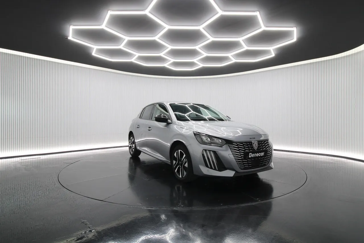 Peugeot 208 Gasoline Hybrid 3 2025