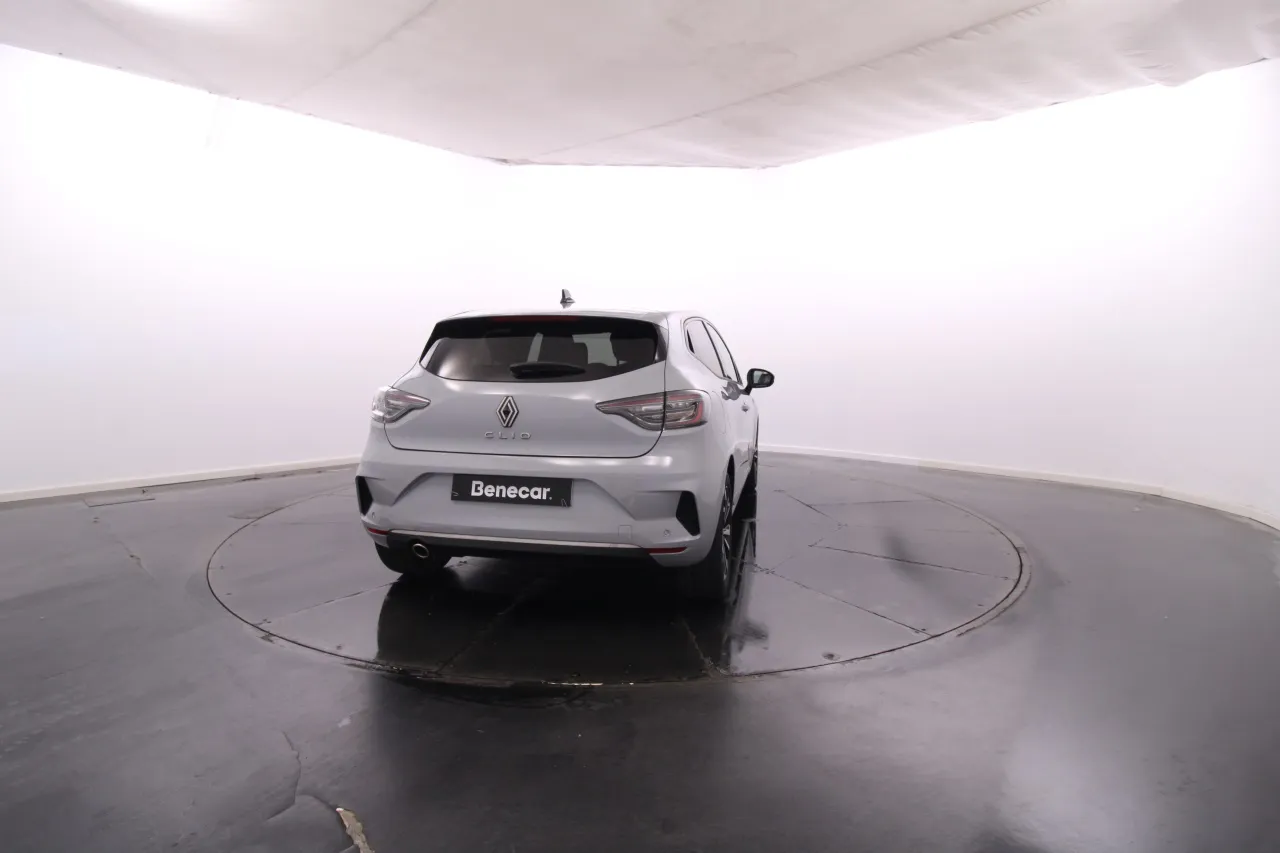 Renault Clio Gasolina 3 2024