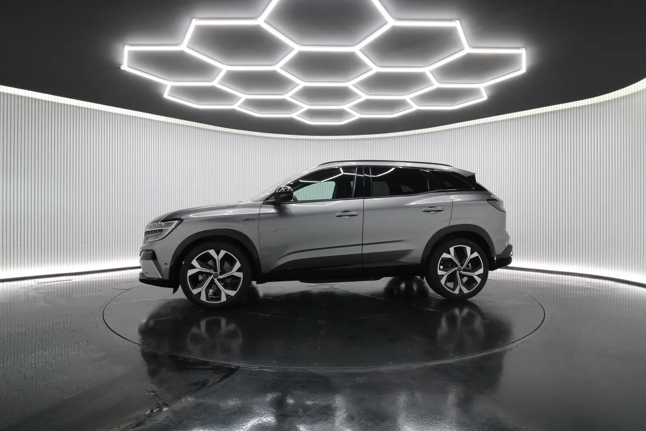 Renault Austral Gasoline Hybrid 8 2024